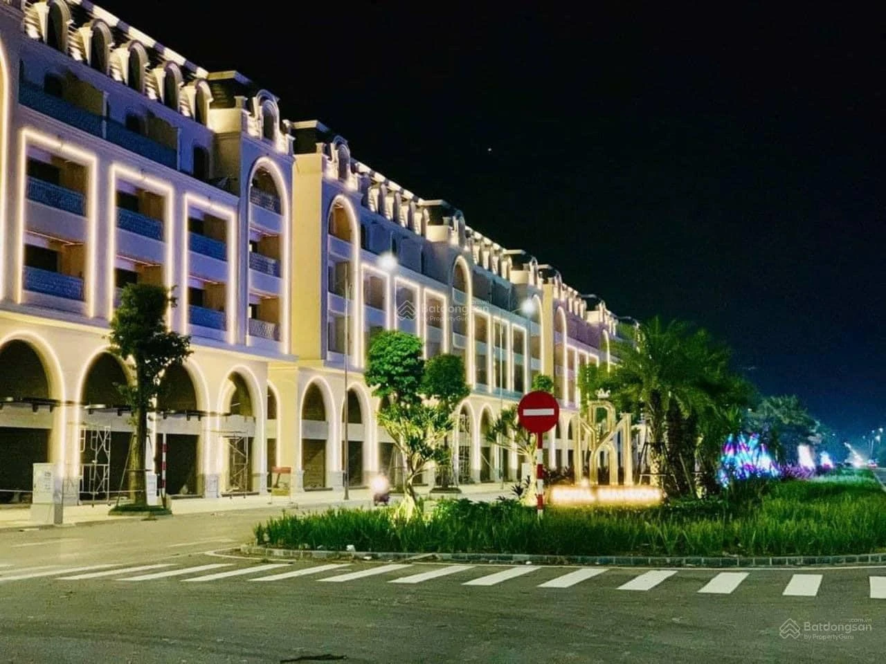 Dự án Royal Mansion 2